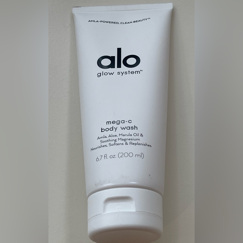 New | Alo | Glow System Mega-C Body Wash | 6.7 fl oz (200 ml)